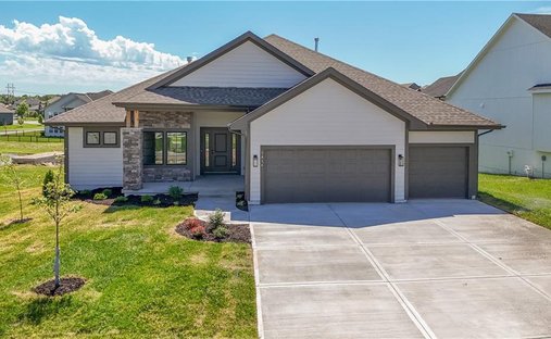 House in Shawnee, Kansas, United States 1
