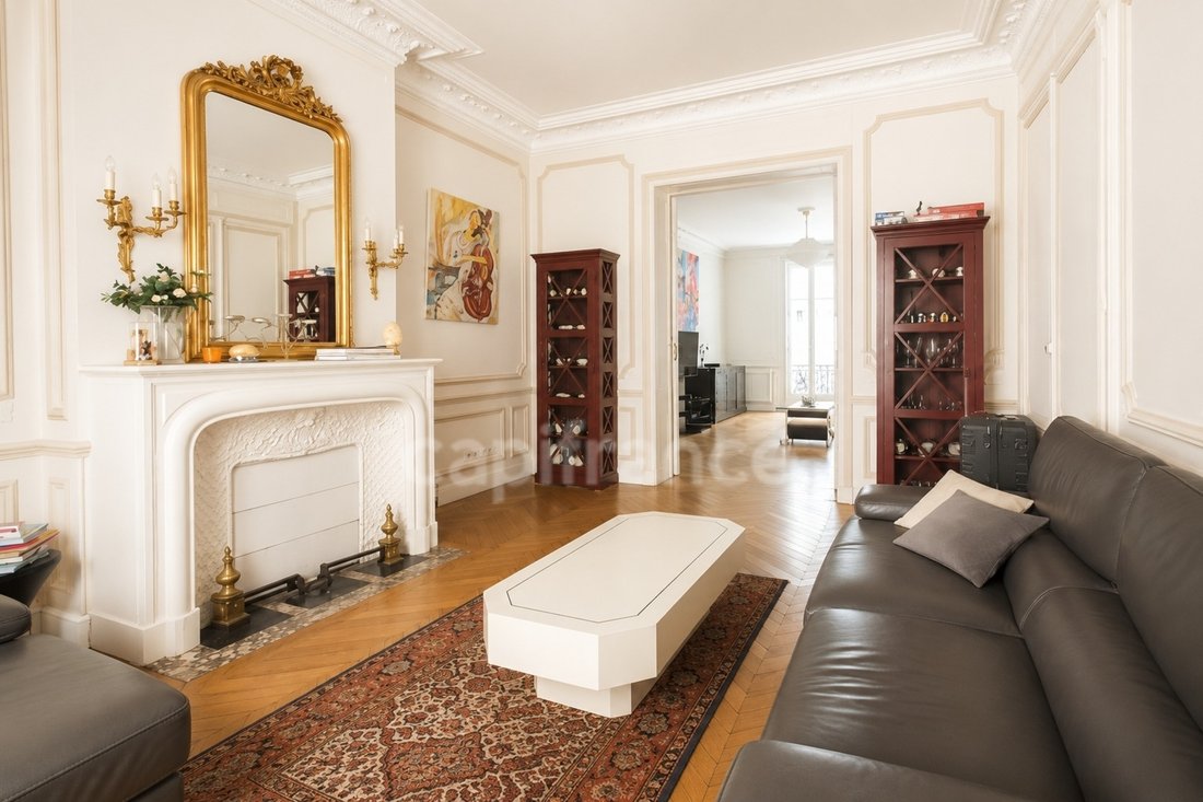 Apartment in Bois de Boulogne, Paris 16e Arrondissement, Paris 1 - 18457155