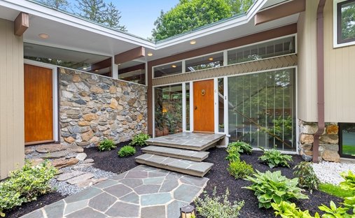 House in Andover, Massachusetts, United States 1
