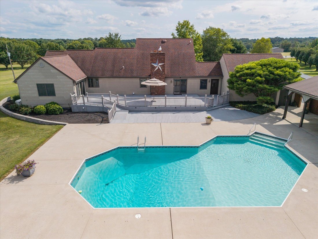 House in Hillsboro, Ohio, United States 3 - 18571373