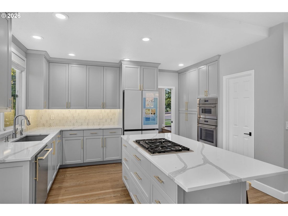 House in West Linn, Oregon, United States 4 - 18570432