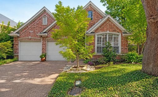 House in Addison, Texas, United States 1