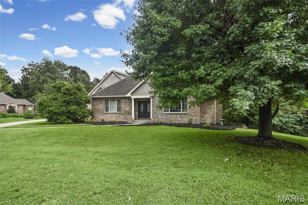 House in O'Fallon, Illinois, United States 3 - 18565371