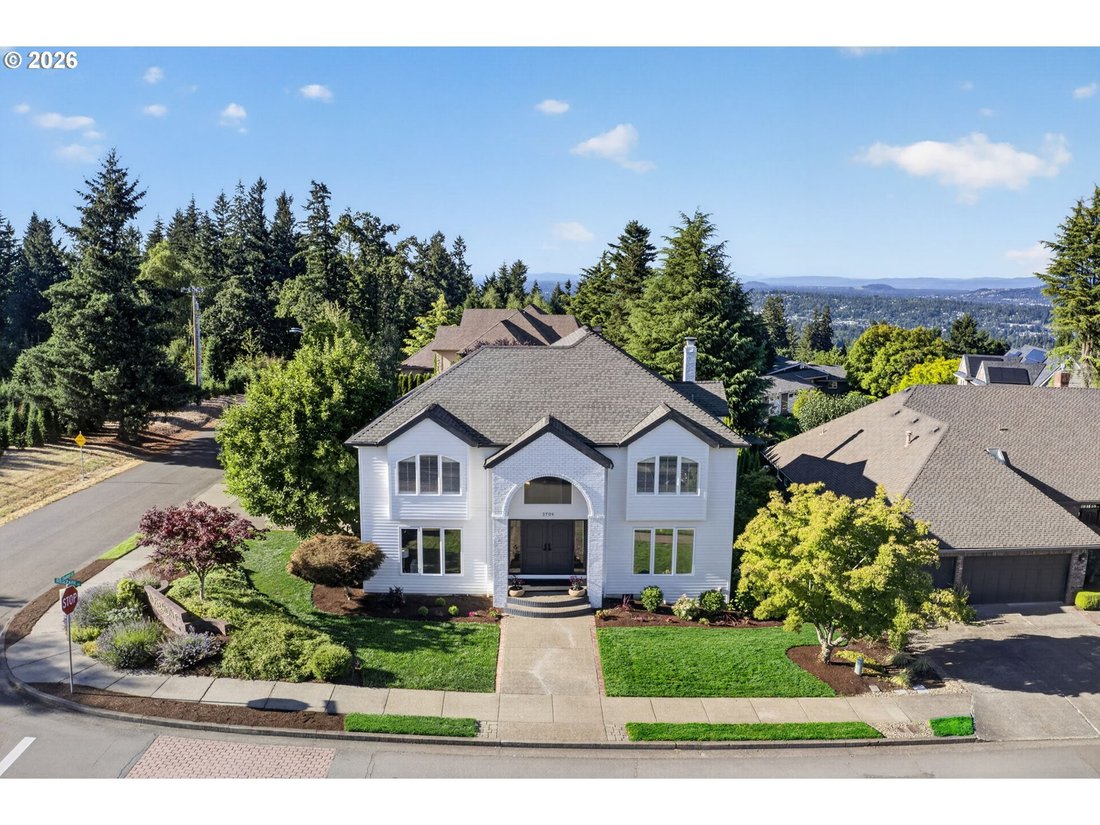 House in West Linn, Oregon, United States 2 - 18570432