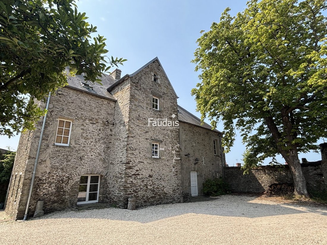 House in La Dollée-L'Enclos, Saint-Lo, France 1 - 18570851