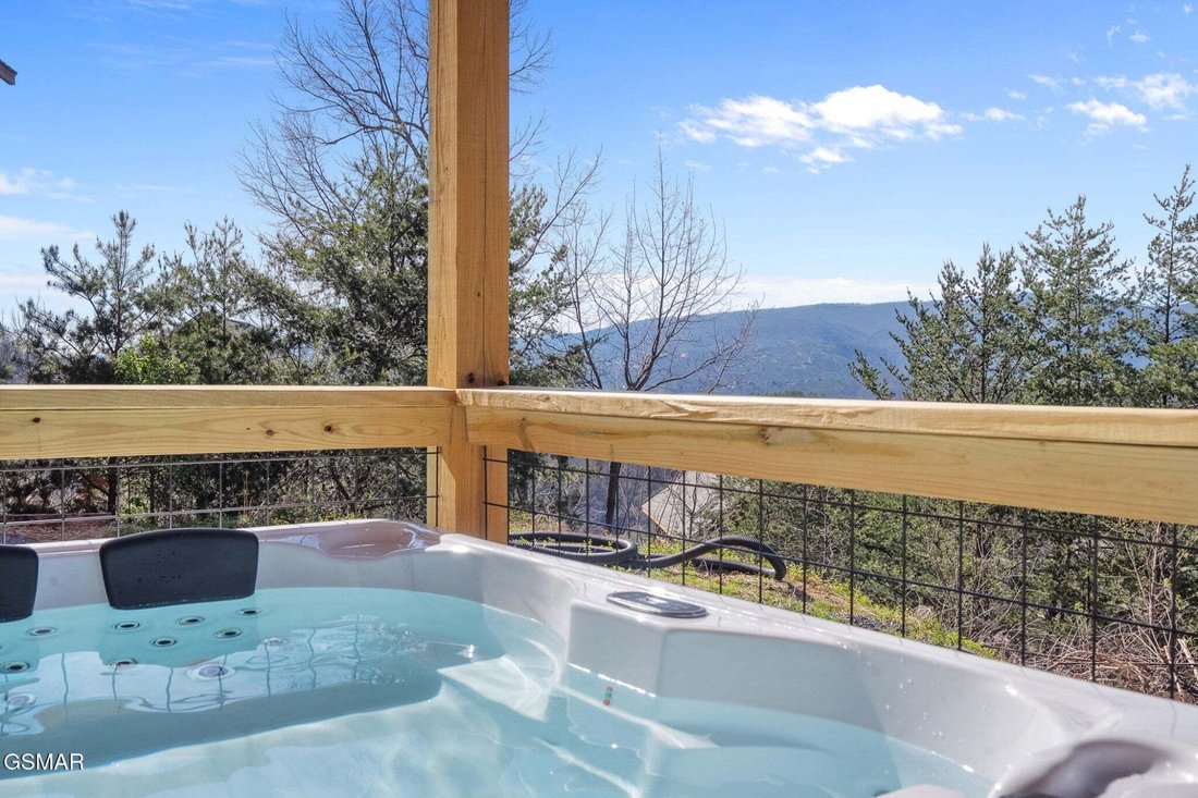 House in Sevierville, Tennessee, United States 3 - 18573579