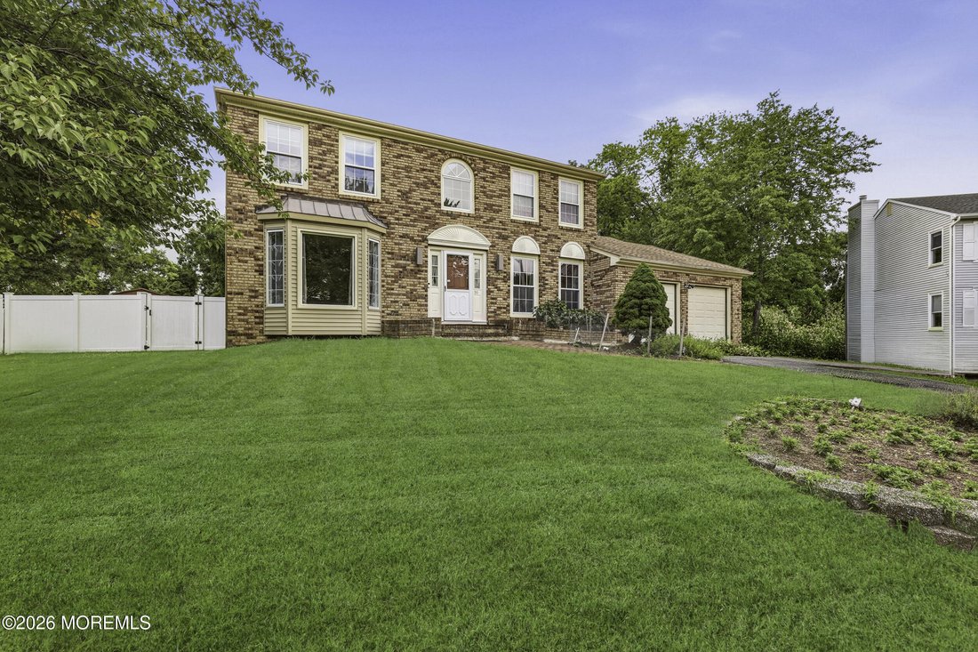House in Howell Township, New Jersey, United States 2 - 18571430