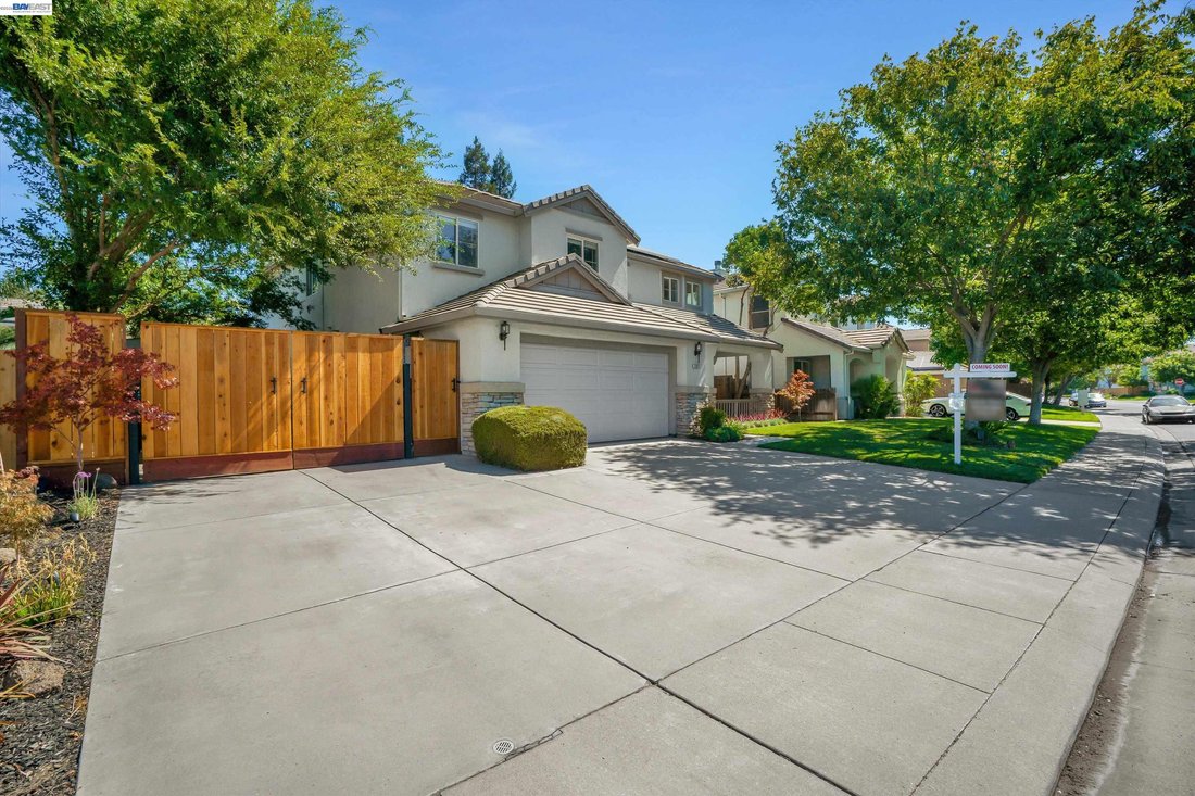 House in Manteca, California, United States 4 - 18572091