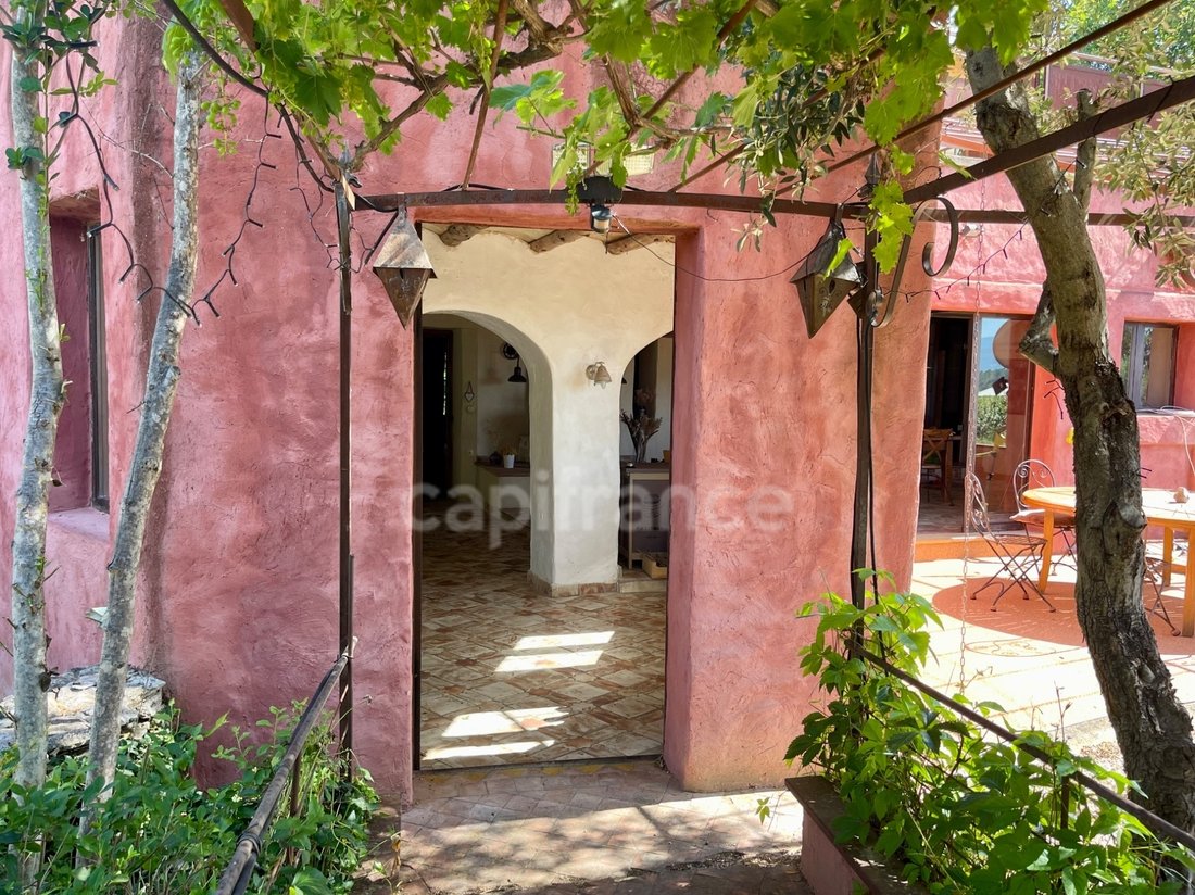 House in Roussillon, Provence-Alpes-Côte d'Azur, France 4 - 18271093