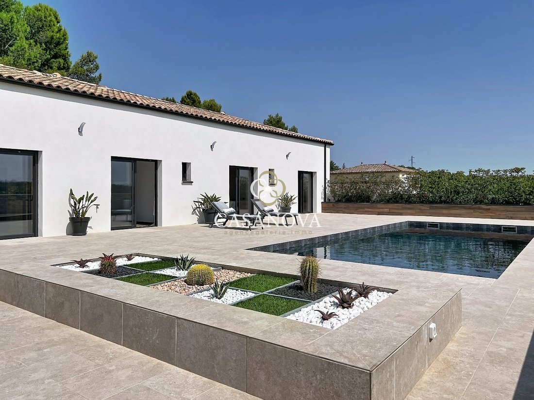 Villa in Ancien Hôpital, Beziers, France 2 - 18010765