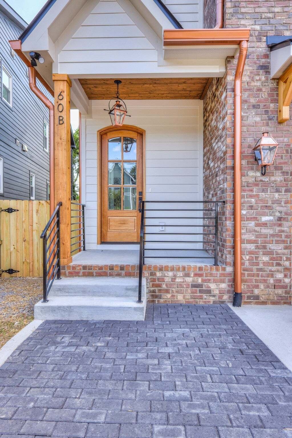 Co Op in Nashville, Tennessee, United States 2 - 18567131