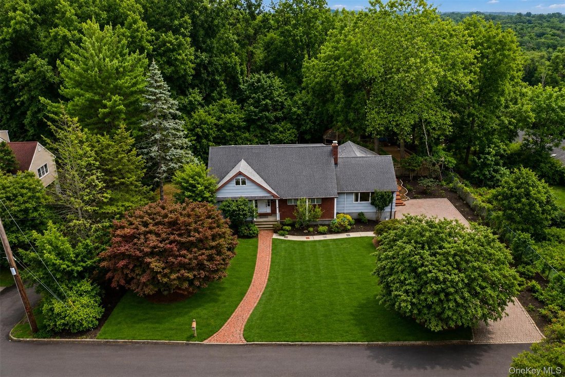 House in Montebello, New York, United States 1 - 18570561