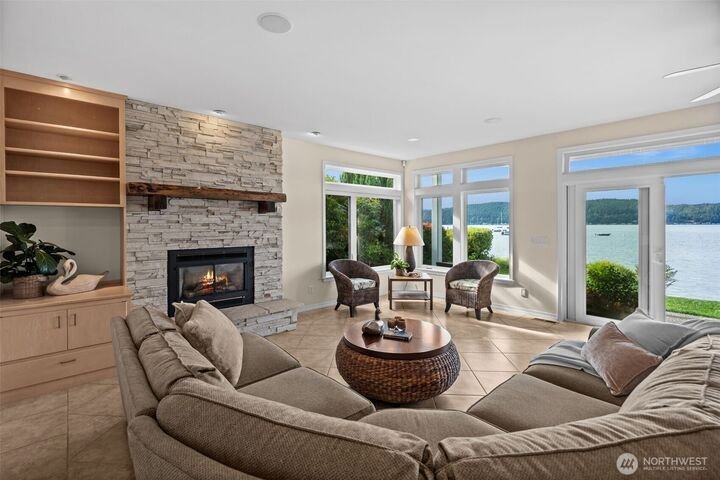 House in Belfair, Washington, United States 5 - 18570474