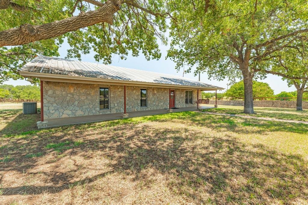 Farm Ranch in Stephenville, Texas, United States 2 - 18571520