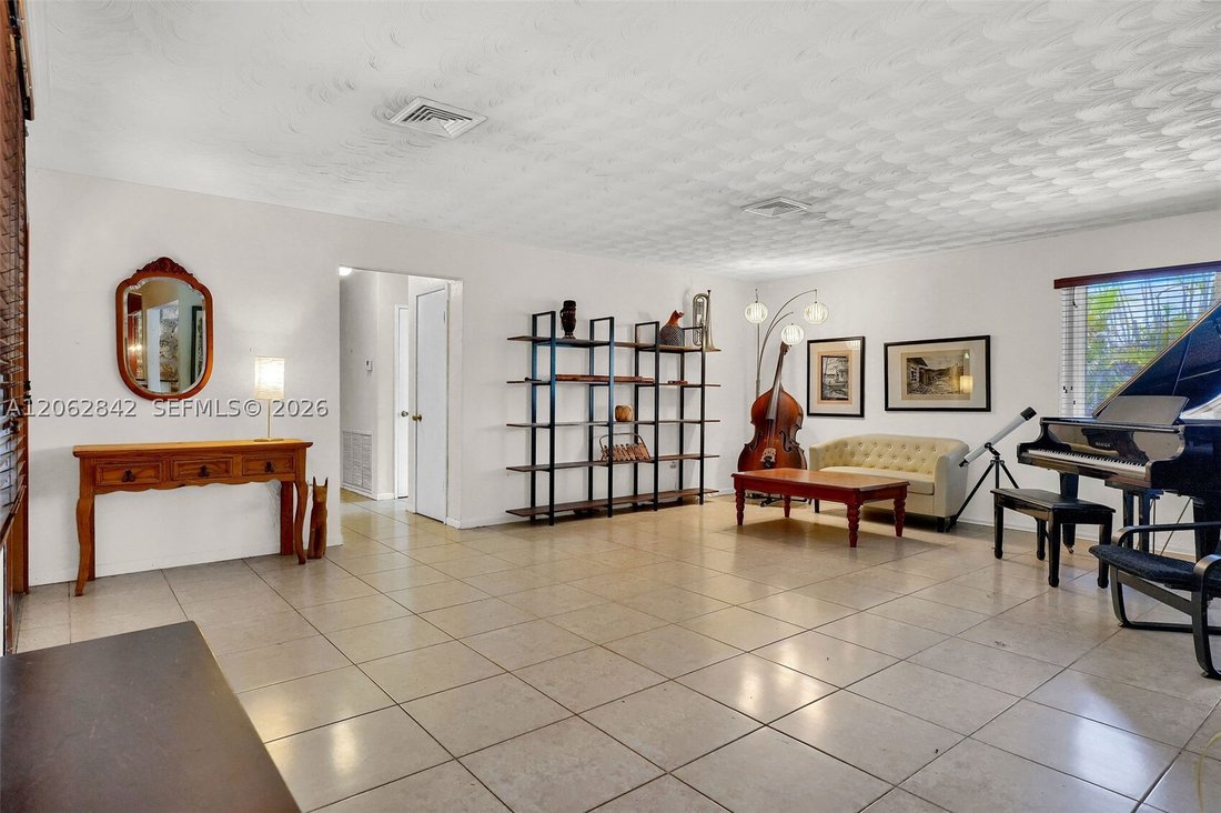 Maison à Miami, Floride, États-Unis 5 - 18572098