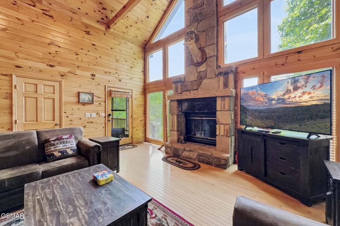 House in Gatlinburg, Tennessee, United States 5 - 18573594