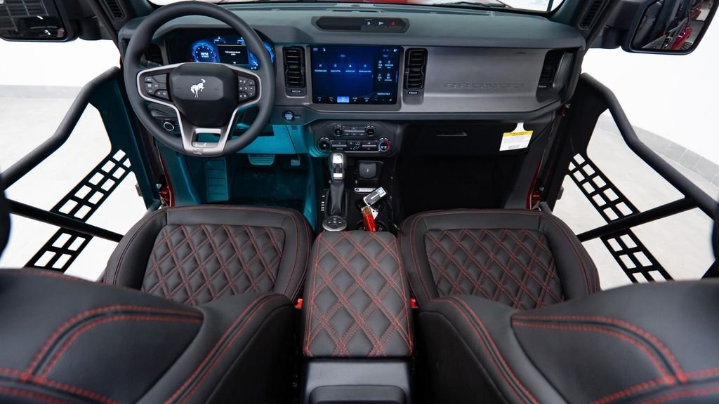 Ford Bronco 4X4 in Fort Lauderdale, FL, United States 4 - 18570900