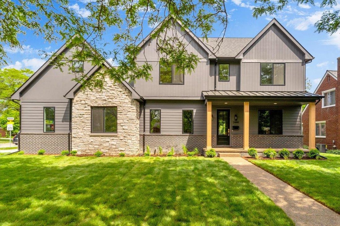 House in Royal Oak, Michigan, United States 2 - 18570128