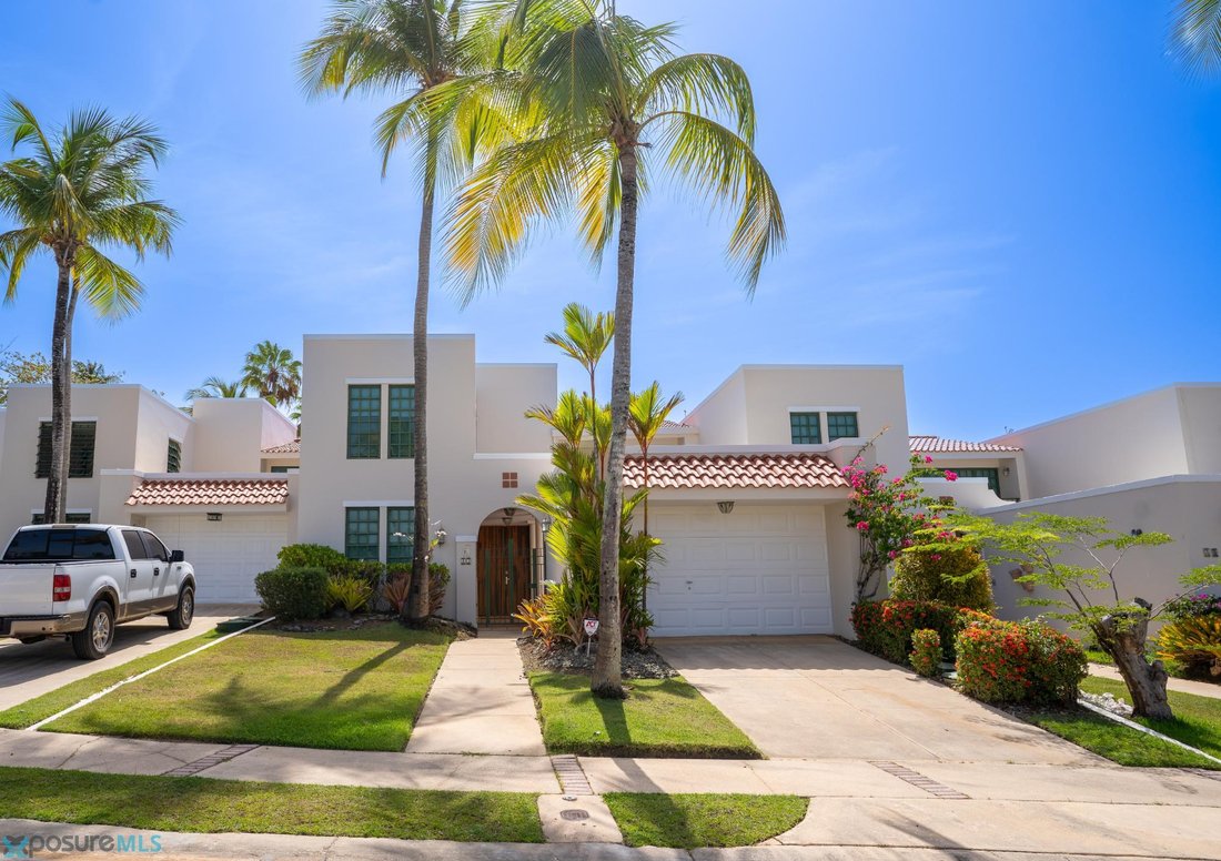 Townhouse in Dorado, Dorado, Puerto Rico 1 - 18567576