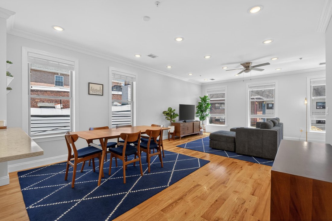 Condo in Union City, New Jersey, United States 1 - 18527940