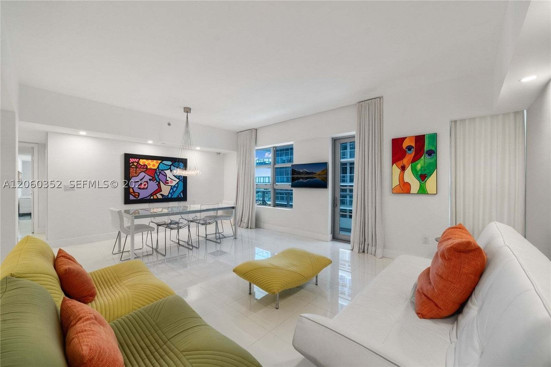 Condo in Miami Beach, Florida, United States 3 - 18573434