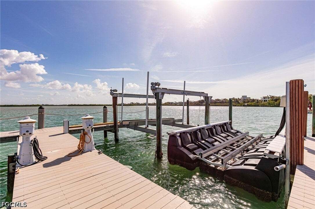 House in Marco Island, Florida, United States 4 - 18463037