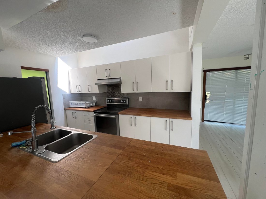 House in Port Moody, British Columbia, Canada 3 - 18570265