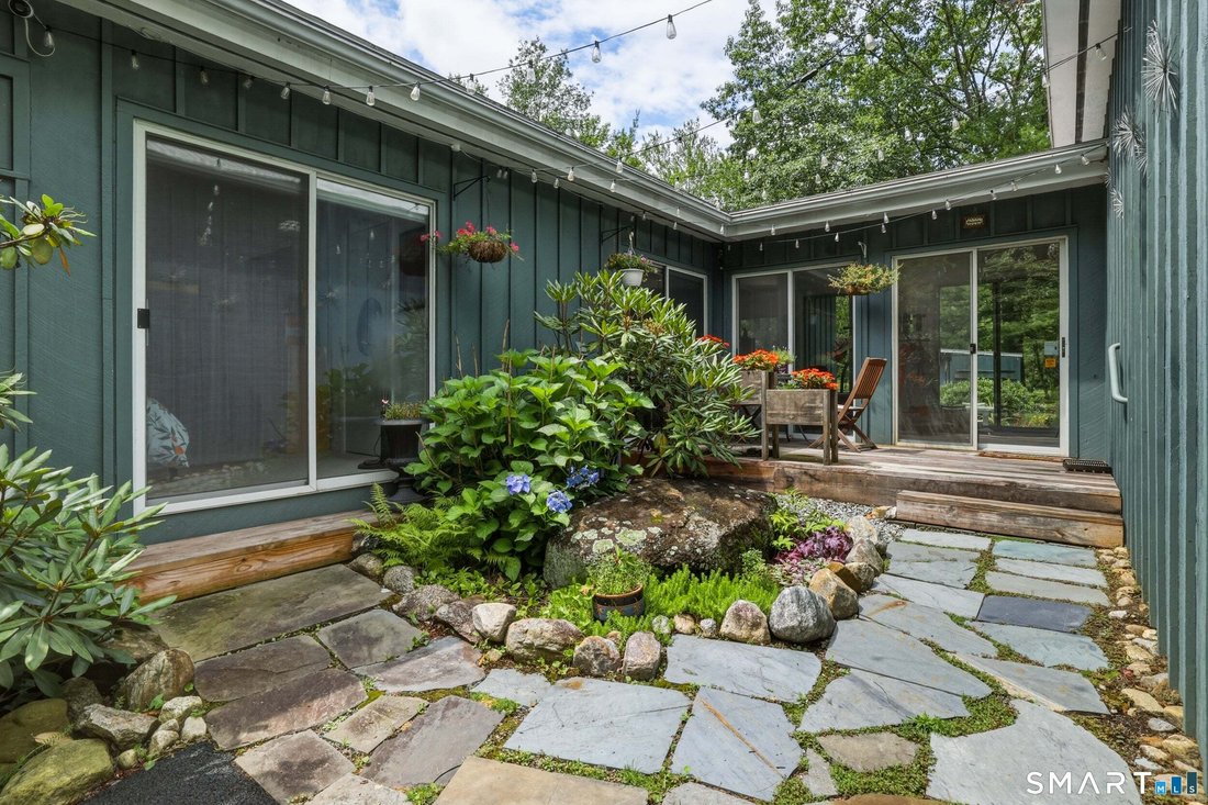 House in Woodbridge, Connecticut, United States 4 - 18570557