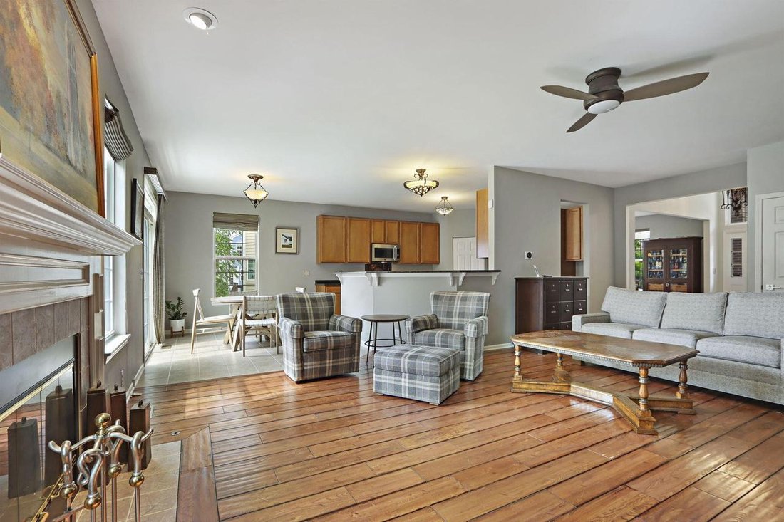 House in Kenosha, Wisconsin, United States 5 - 18568576