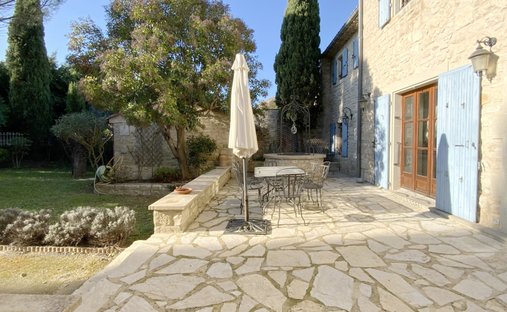Maison à Uzès, Occitanie, France 1