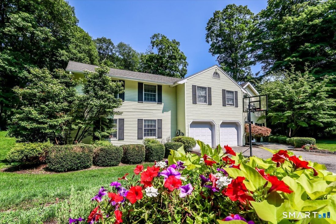 House in Wilton, Connecticut, United States 2 - 18572786