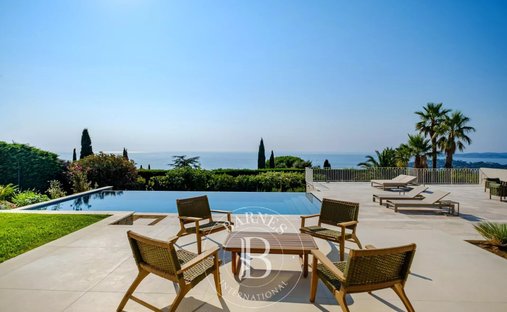 Villa in Nartelle-Noyer-Bellevue-bd des Sardinaux, Sainte-Maxime, France 1