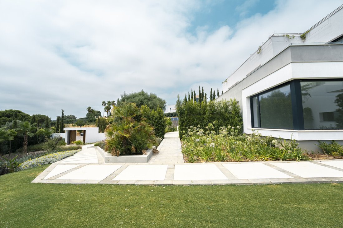 Villa in Guadiaro, San Roque, Andalusia 4 - 18570889