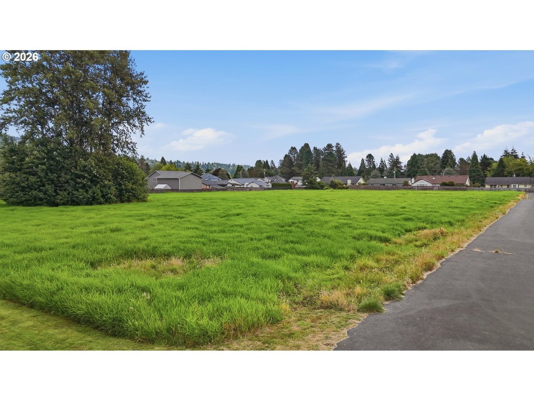 Land in Longview, Washington, United States 4 - 18570681