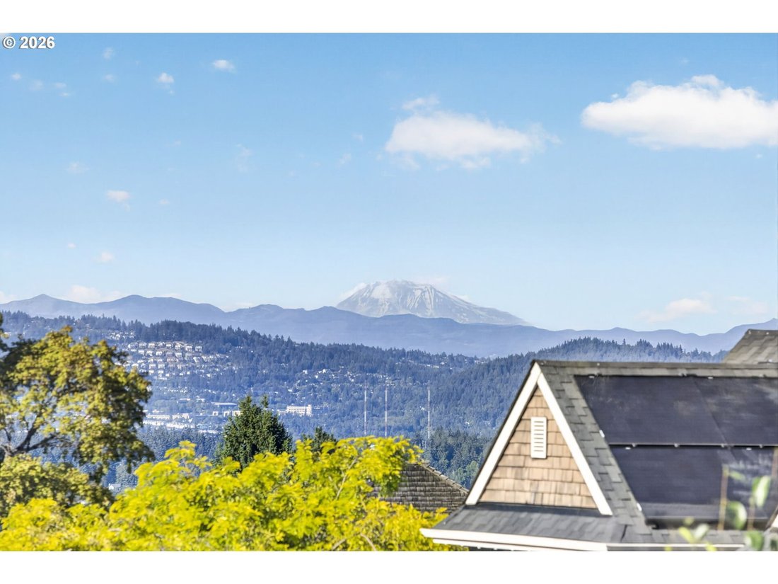House in West Linn, Oregon, United States 3 - 18570432