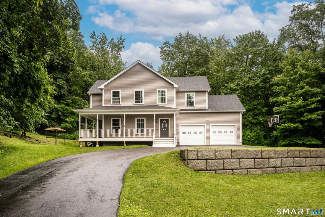 House in Danbury, Connecticut, United States 1 - 18566969