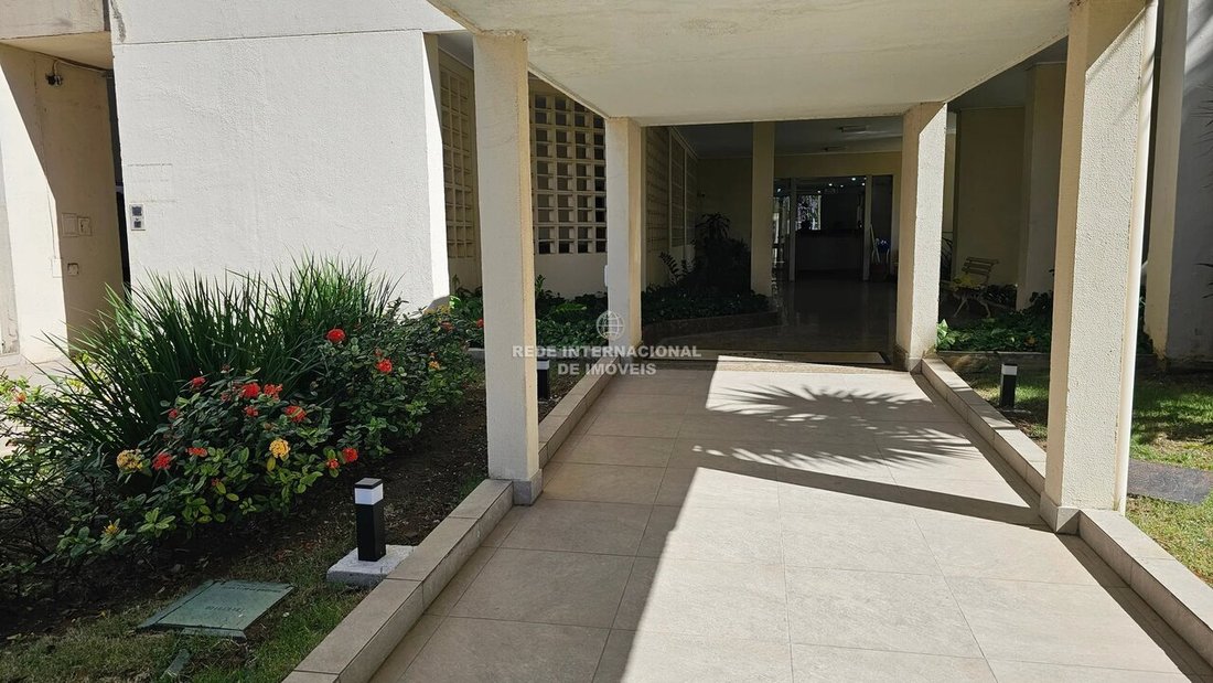 Apartment in Enseada do Suá, State of Espírito Santo, Brazil 2 - 18570923