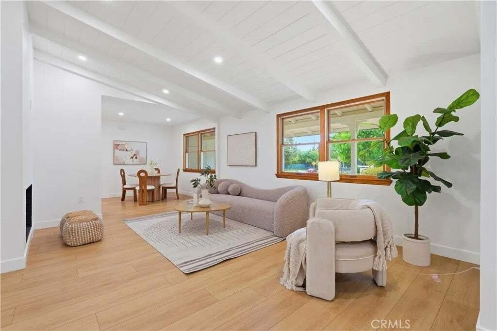 House in West Hills, California, United States 2 - 18559151