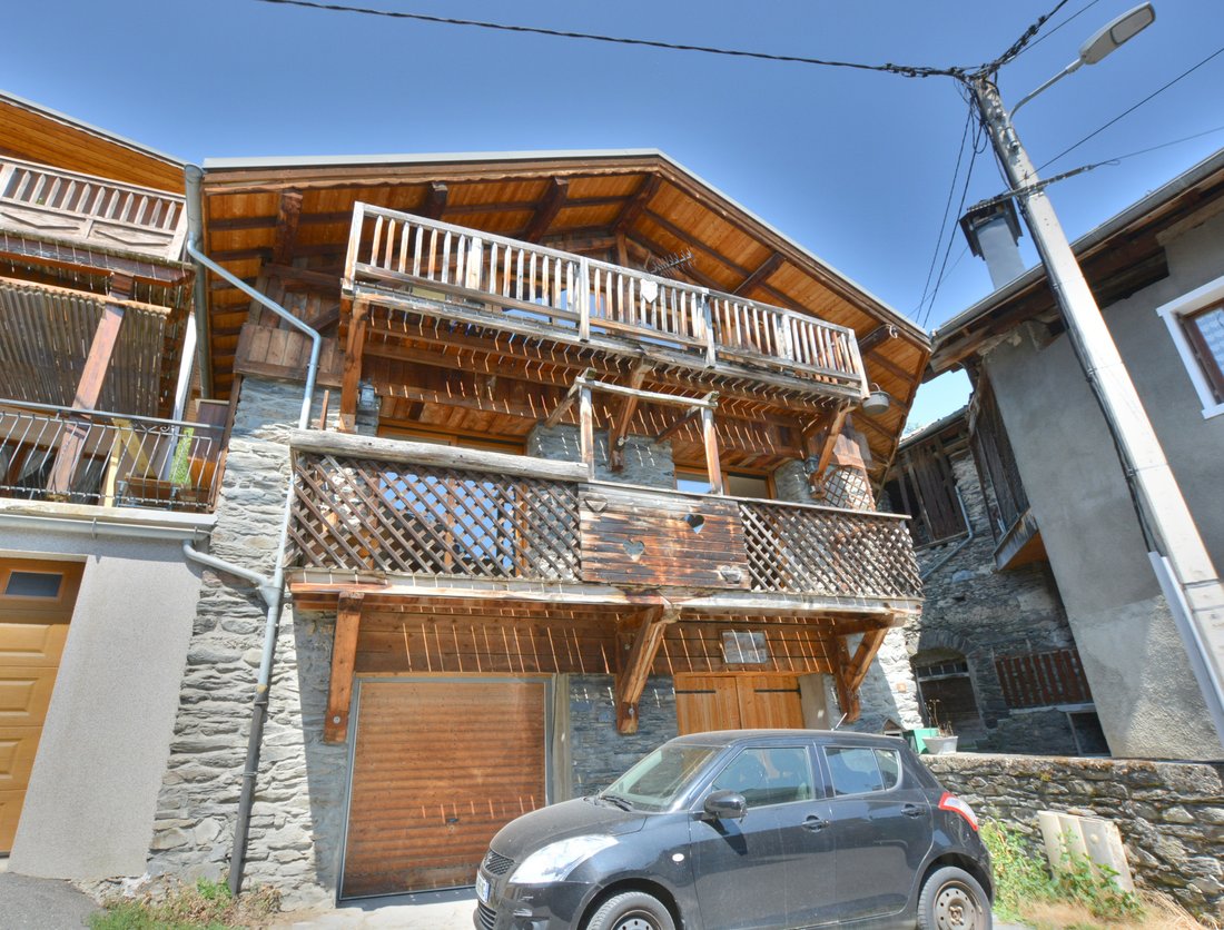 House in Montagny, Auvergne-Rhône-Alpes, France 1 - 18570814