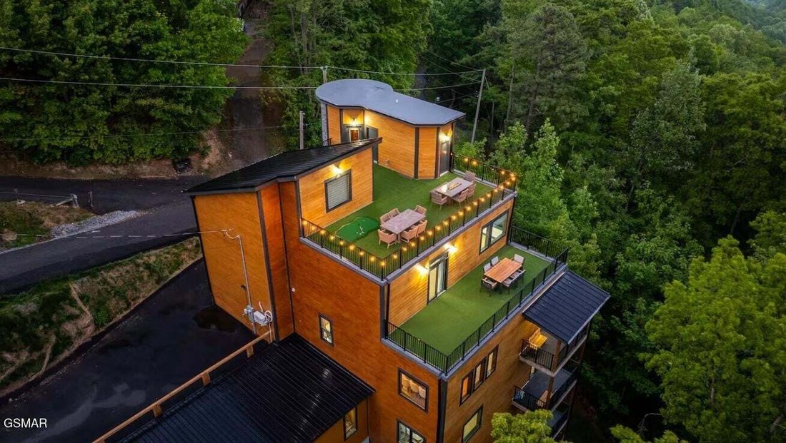 House in Gatlinburg, Tennessee, United States 4 - 18573561