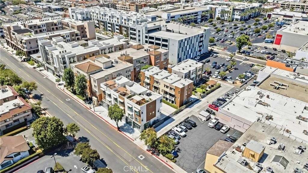 Townhouse in Alhambra, California, United States 3 - 18567350