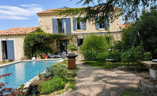 Villa in Saint-Rémy-de-Provence, Provence-Alpes-Côte d'Azur, France 1