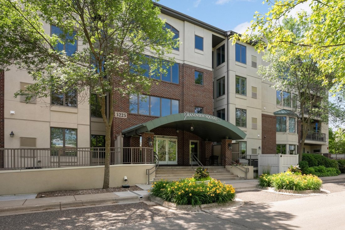Casa a Edina, Minnesota, Stati Uniti 3 - 18154872