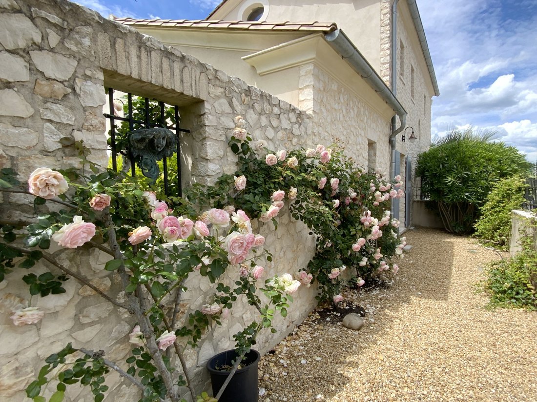 House in Uzès, Occitania, France 3 - 18573162