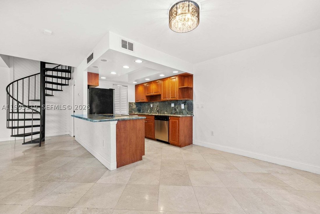 Townhouse in Miami, Florida, United States 1 - 17613417
