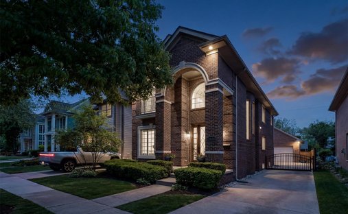 House in Birmingham, Michigan, United States 1