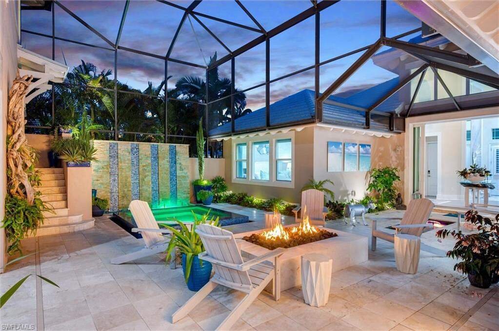 House in Naples, Florida, United States 3 - 18570292