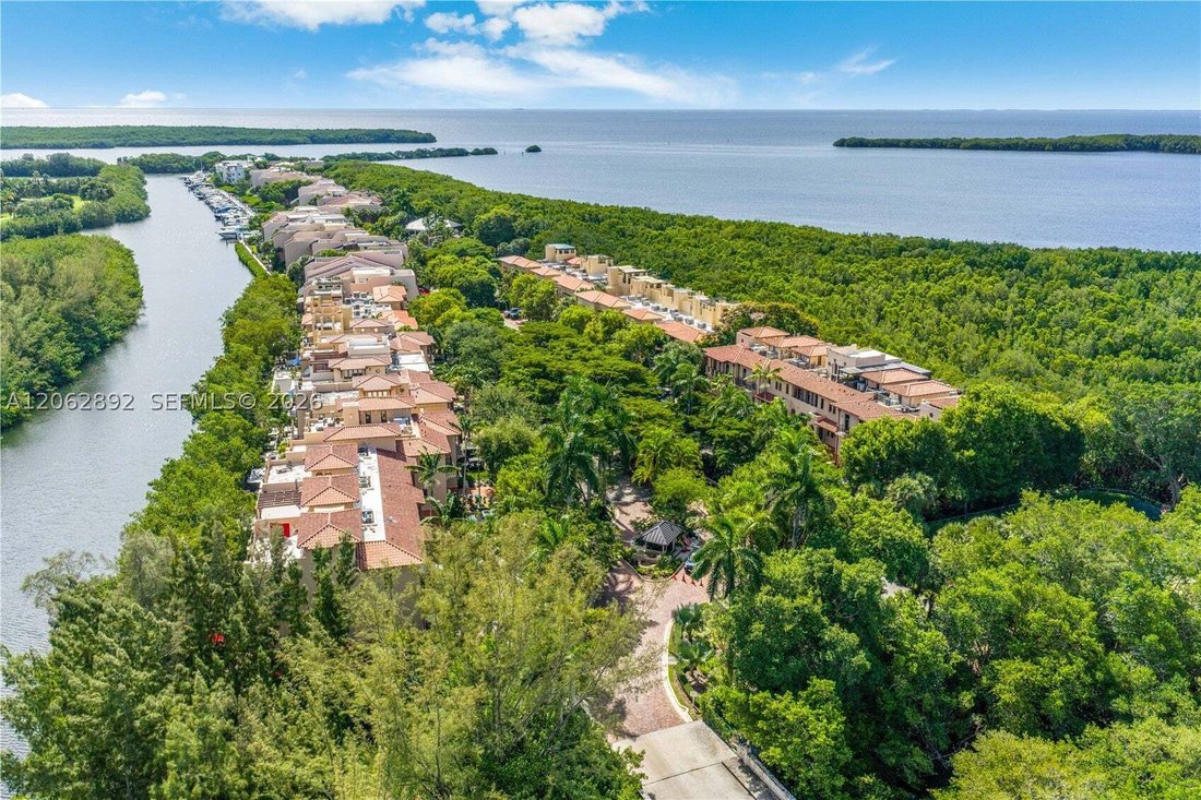 Townhouse in Cutler Bay, Florida, United States 5 - 18567358