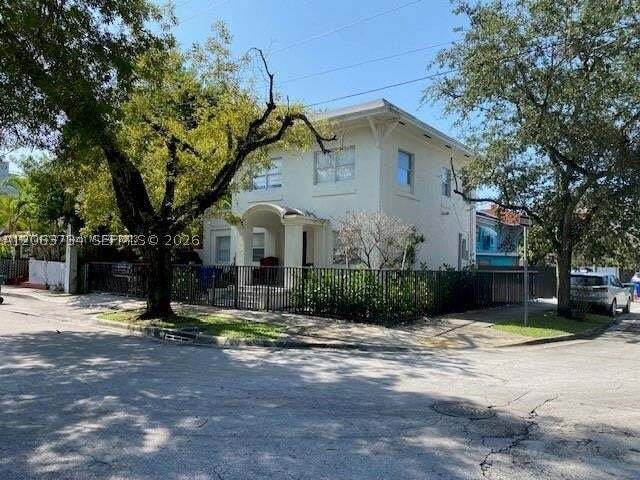 House in Miami, Florida, United States 1 - 18568871