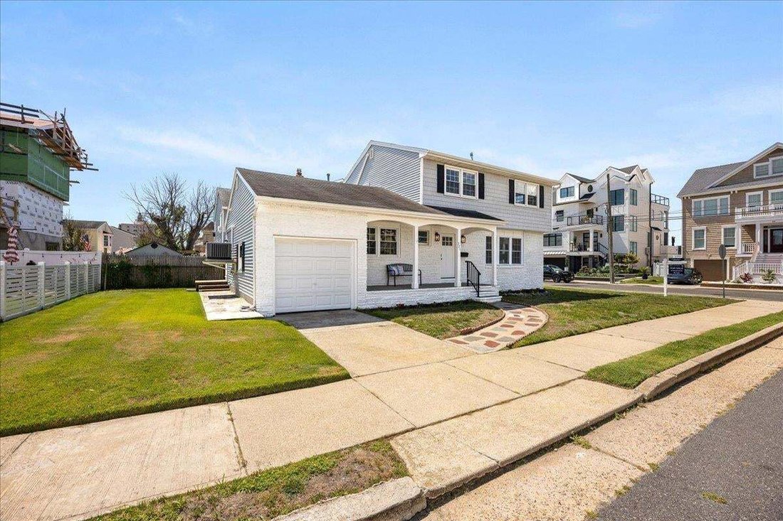 House in Ventnor City, New Jersey, United States 3 - 18567097